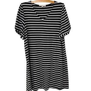 Ann Taylor LOFT | Dress Short Sleeve Black White Stripes Stretch V Neck- Size XL